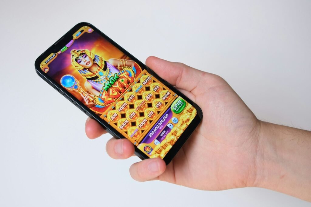 Betting Indian-Style: Mobile Boom, Cricket, and Live Dealers in 2026
